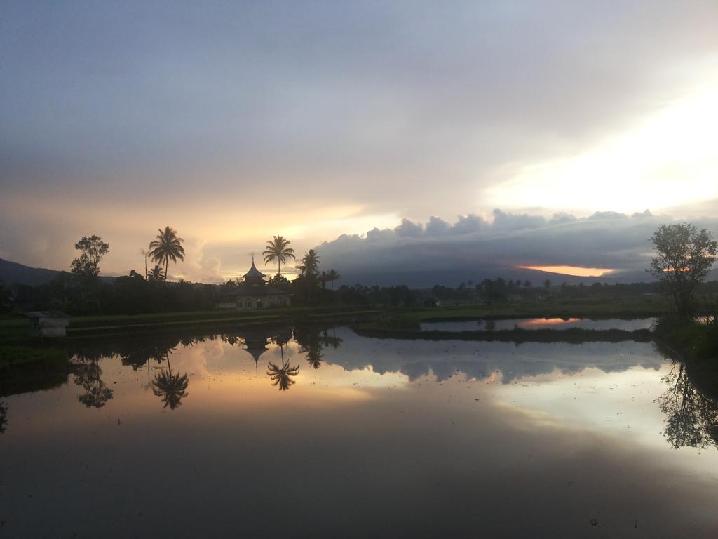 Koto Hilalang Homestay Bukittinggi Bagian luar foto